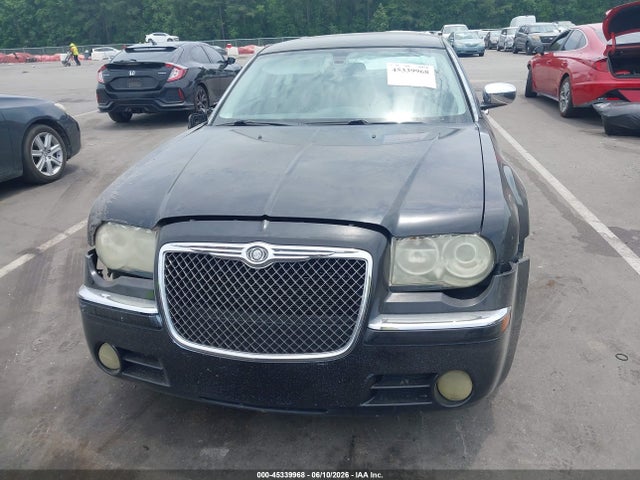 2010 Chrysler 300c Hemi მანქანა იყიდება აუქციონზე, vin: 2C3CA6CT7AH114811, აუქციონის ნომერი: 45339968