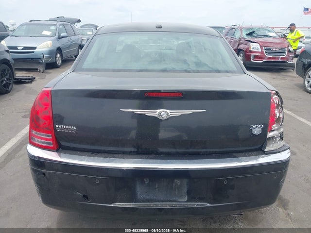 2010 Chrysler 300c Hemi მანქანა იყიდება აუქციონზე, vin: 2C3CA6CT7AH114811, აუქციონის ნომერი: 45339968