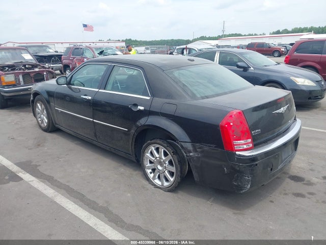 2010 Chrysler 300c Hemi მანქანა იყიდება აუქციონზე, vin: 2C3CA6CT7AH114811, აუქციონის ნომერი: 45339968