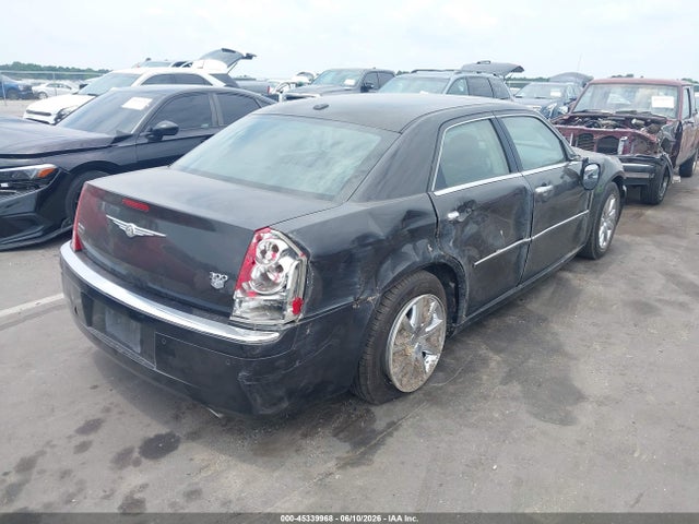 2010 Chrysler 300c Hemi მანქანა იყიდება აუქციონზე, vin: 2C3CA6CT7AH114811, აუქციონის ნომერი: 45339968