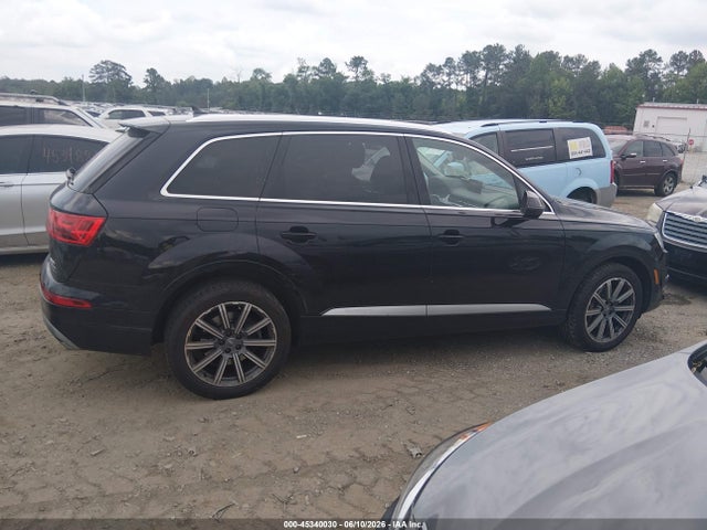 WA1VAAF70JD029600 Audi Q7 3.0t Premium