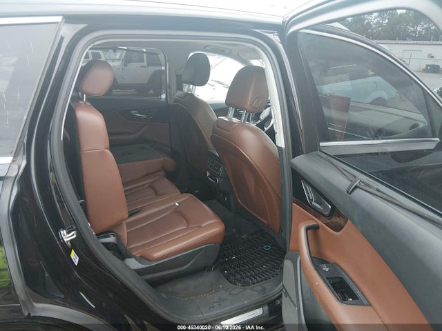WA1VAAF70JD029600 Audi Q7 3.0t Premium