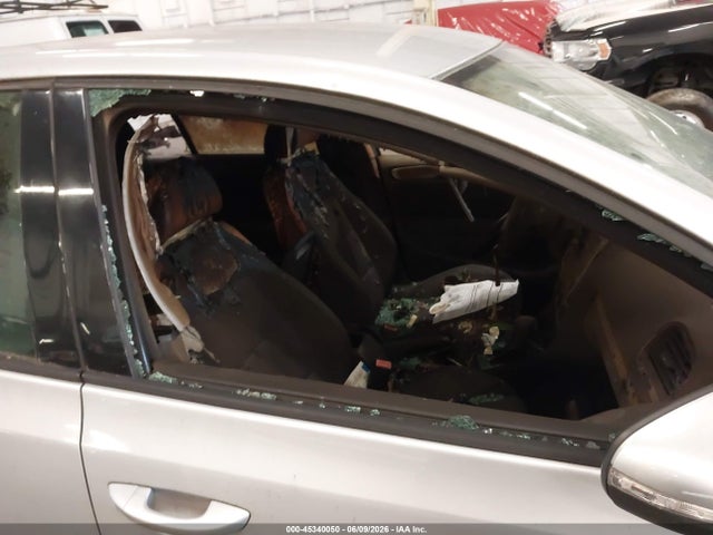 45340050 :رقم المزاد ، WVWDB7AJ9CW007686 vin ، 2012 Volkswagen Golf 2.5l 4-door مزاد بيع