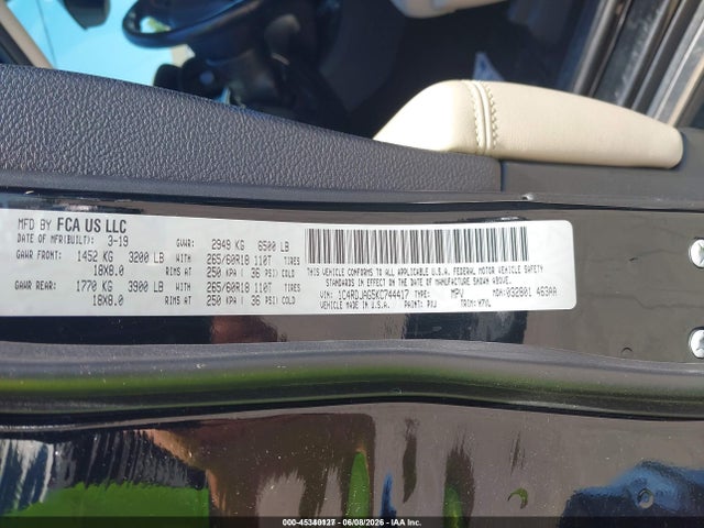 1C4RDJAG5KC744417 Dodge Durango Sxt Awd