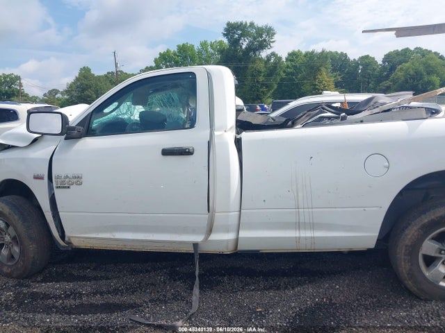 Продаж на аукціоні авто 2019 Ram 1500 Classic Tradesman  4x2 8' Box, vin: 3C6JR6DT5KG527815, номер лоту: 45340139