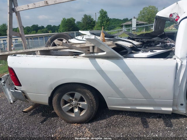 Продаж на аукціоні авто 2019 Ram 1500 Classic Tradesman  4x2 8' Box, vin: 3C6JR6DT5KG527815, номер лоту: 45340139