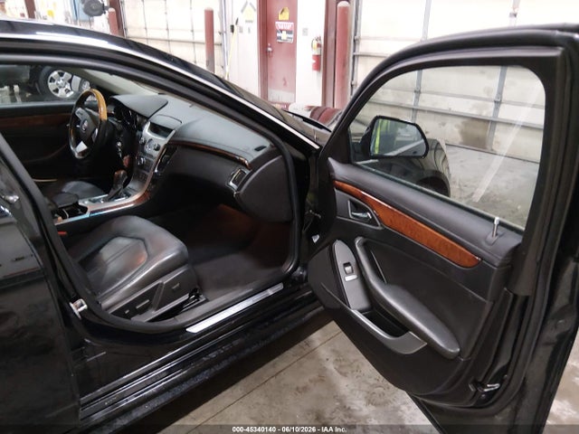 2011 Cadillac Cts Luxury მანქანა იყიდება აუქციონზე, vin: 1G6DH5EY3B0131158, აუქციონის ნომერი: 45340140
