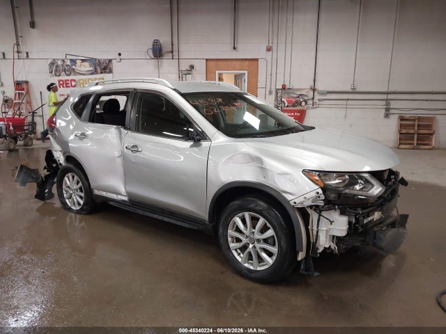Auction sale of the 2020 Nissan Rogue Sv Intelligent Awd, vin: JN8AT2MV9LW111052, lot number: 45340224