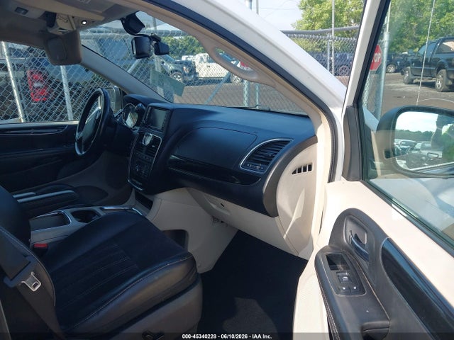 45340228 :رقم المزاد ، 2C4RC1CG3ER409944 vin ، 2014 Chrysler Town & Country Touring-l 30th Anniversary مزاد بيع