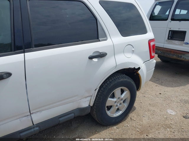 45340275 :رقم المزاد ، 1FMCU03118KC97443 vin ، 2008 Ford Escape Xlt مزاد بيع