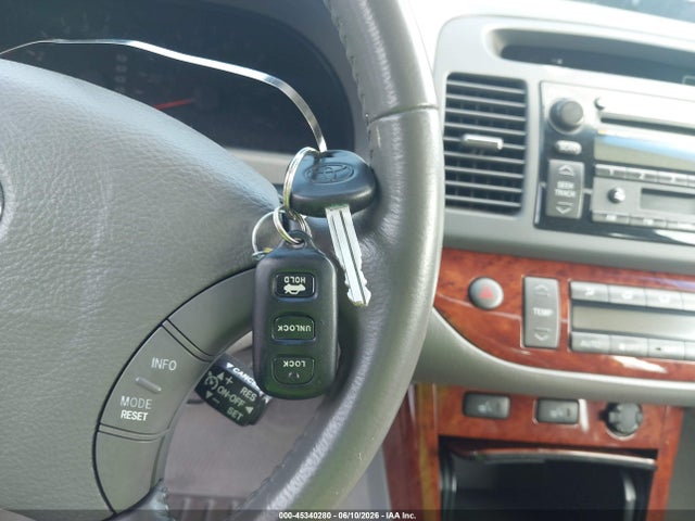 Auction sale of the 2005 Toyota Camry Xle, vin: 4T1BE30K85U944864, lot number: 45340280
