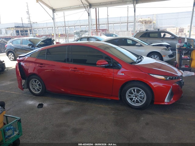 Toyota Prius Prime Premium 2017 JTDKARFP1H3059079 Image 13