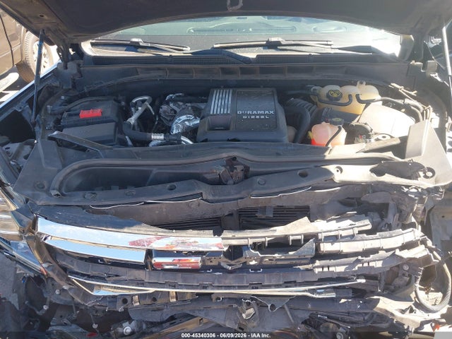 1GKS2GKT5NR177640 GMC Yukon Xl 4wd Slt