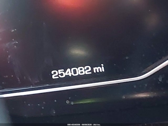 1GKS2GKT5NR177640 GMC Yukon Xl 4wd Slt
