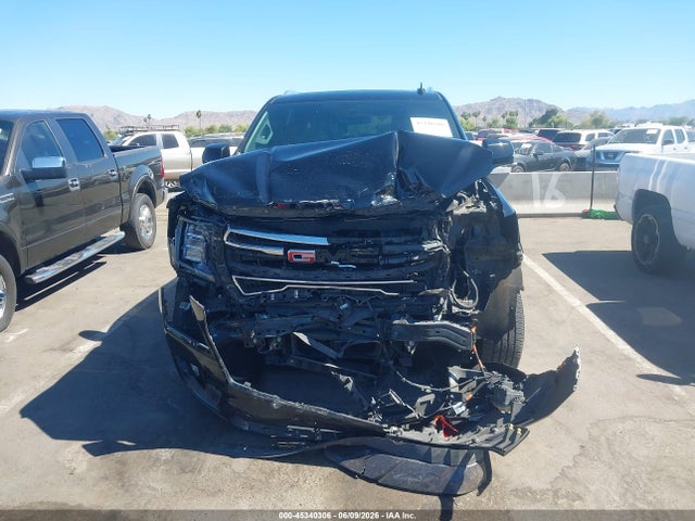 1GKS2GKT5NR177640 GMC Yukon Xl 4wd Slt