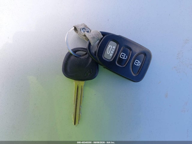 45340350 :رقم المزاد ، KMHDU4AD7AU130491 vin ، 2010 Hyundai Elantra Gls مزاد بيع