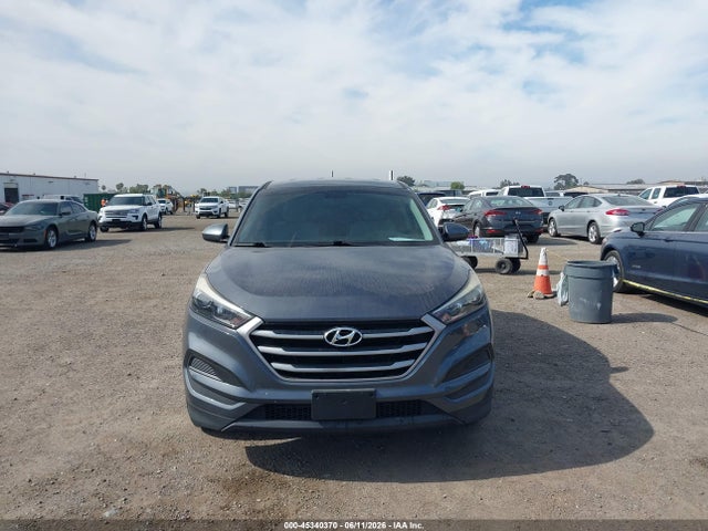 Hyundai TUCSON SE 2018 KM8J23A41JU682653 Image 13