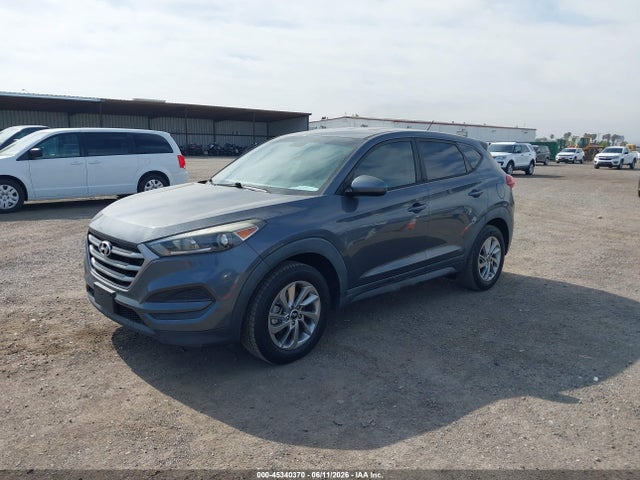 KM8J23A41JU682653 Hyundai TUCSON SE