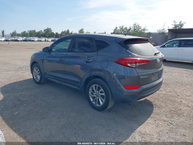 Hyundai TUCSON SE 2018 KM8J23A41JU682653 Image 3