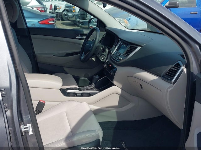 Hyundai TUCSON SE 2018 KM8J23A41JU682653 Image 5