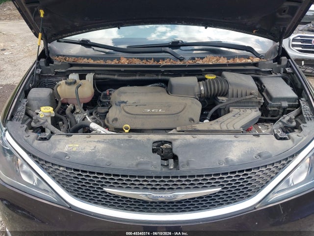 Aukcja sprzedaży 2017 Chrysler Pacifica Touring-l, vin: 2C4RC1BG0HR654691, numer aukcji: 45340374