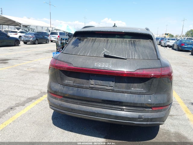 Audi E-tron Premium Quattro 2021 WA1AAAGE5MB028762 Image 18