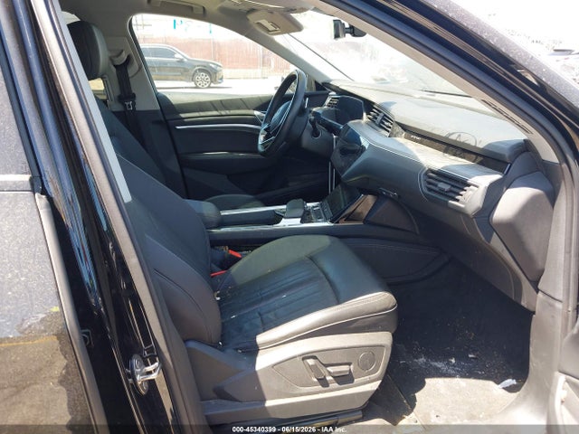 Audi E-tron Premium Quattro 2021 WA1AAAGE5MB028762 Image 5