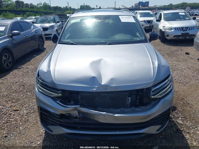 Aukcja sprzedaży 2023 Volkswagen Tiguan 2.0t Se R-line Black, vin: 3VVCB7AX2PM140510, numer aukcji: 45340410