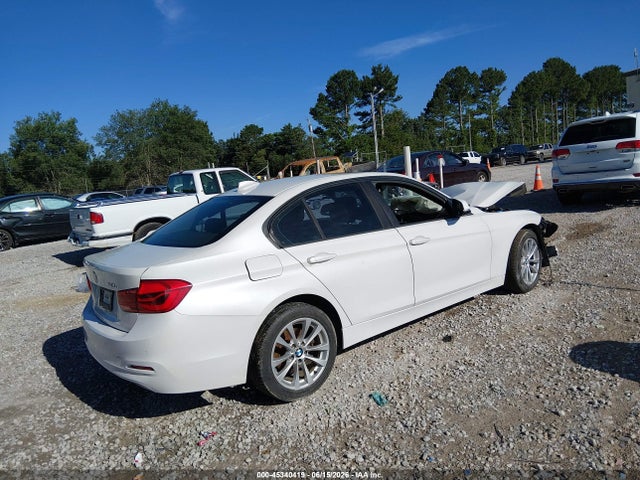 Aukcja sprzedaży 2017 Bmw 320i, vin: WBA8E1G58HNU12593, numer aukcji: 45340419