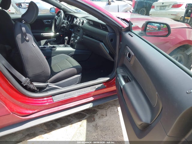 Ford Mustang V6 2015 1FA6P8AM9F5368653 Image 5