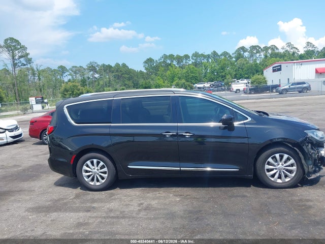 Aukcja sprzedaży 2018 Chrysler Pacifica Touring L Plus, vin: 2C4RC1EG2JR193754, numer aukcji: 45340441