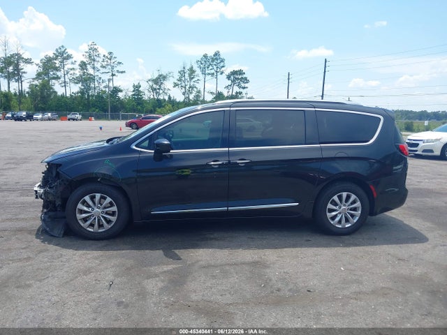 Aukcja sprzedaży 2018 Chrysler Pacifica Touring L Plus, vin: 2C4RC1EG2JR193754, numer aukcji: 45340441