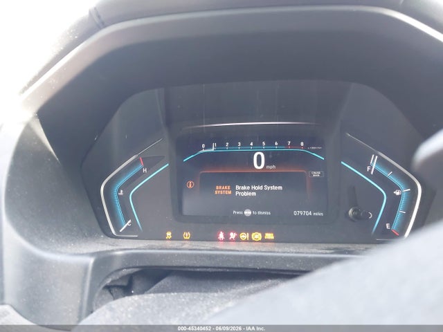 45340452 :رقم المزاد ، 5FNRL6H2XJB105896 vin ، 2018 Honda Odyssey Lx مزاد بيع