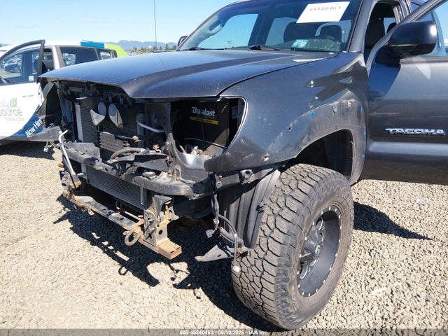 Toyota Tacoma Base V6 2015 3TMMU4FN8FM080685 Image 19