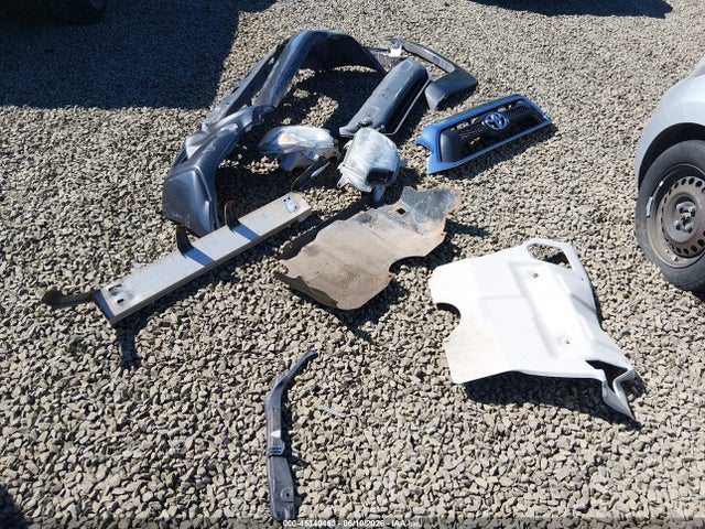 Toyota Tacoma Base V6 2015 3TMMU4FN8FM080685 Image 20