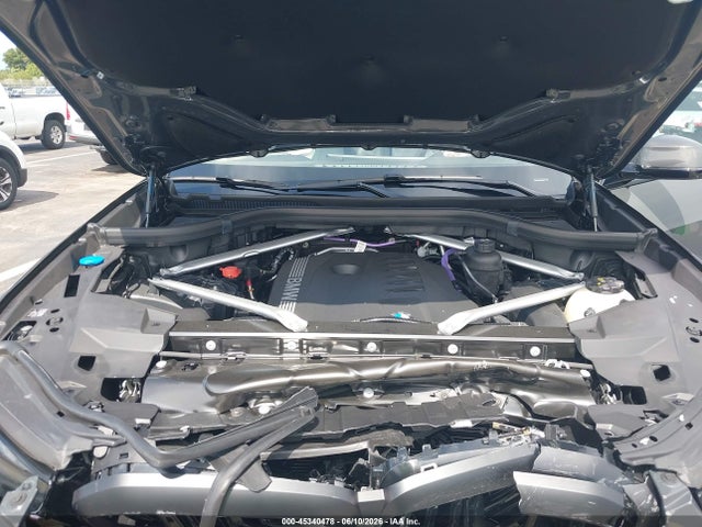 5UX13EU03T9264394 BMW X5 Sdrive40i