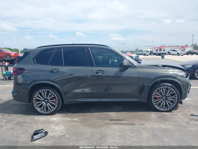 5UX13EU03T9264394 BMW X5 Sdrive40i