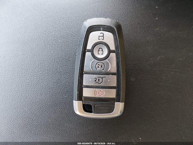 2FMPK4K95LBA76999 Ford Edge Titanium