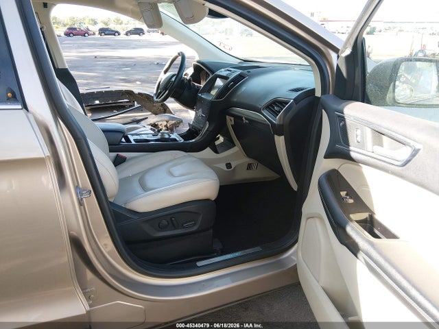 2FMPK4K95LBA76999 Ford Edge Titanium
