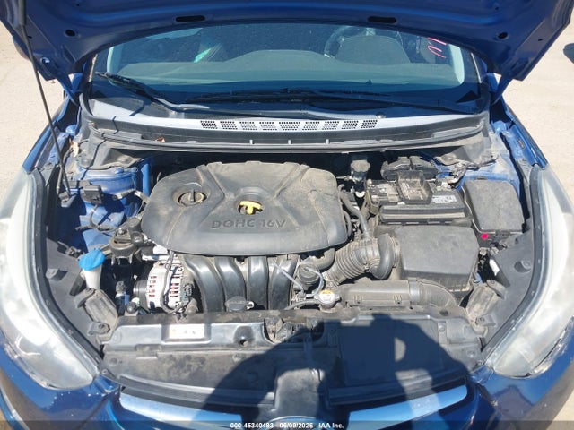 5NPDH4AE6FH548897 Hyundai ELANTRA SE