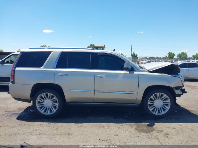 Продаж на аукціоні авто 2016 Cadillac Escalade Platinum, vin: 1GYS4DKJXGR168495, номер лоту: 45340494