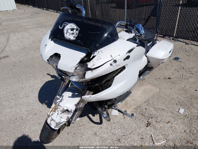 Harley-Davidson FLTRX 2024 1HD1KH717RB655851 Image 2