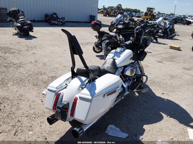Harley-Davidson FLTRX 2024 1HD1KH717RB655851 Image 4
