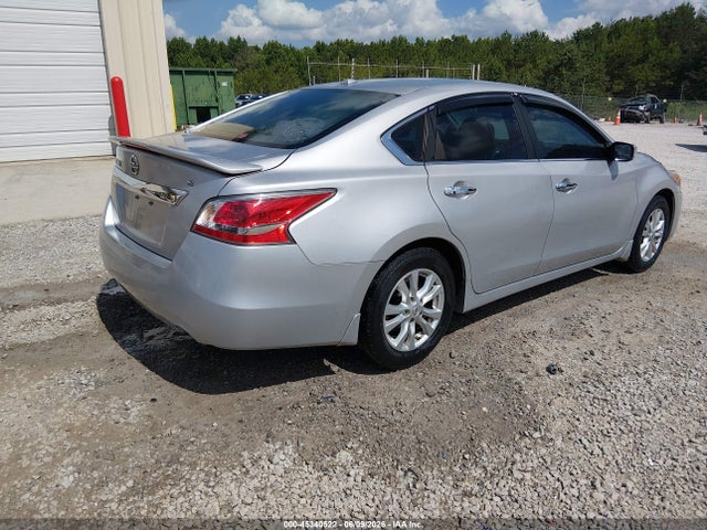 2015 Nissan Altima 2.5 S მანქანა იყიდება აუქციონზე, vin: 1N4AL3AP1FC145070, აუქციონის ნომერი: 45340522