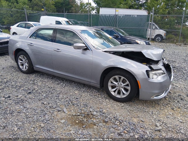 Продаж на аукціоні авто 2015 Chrysler 300 Limited, vin: 2C3CCAAG5FH766417, номер лоту: 45340547