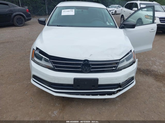 3VW167AJ7GM379456 Volkswagen Jetta 1.4t S