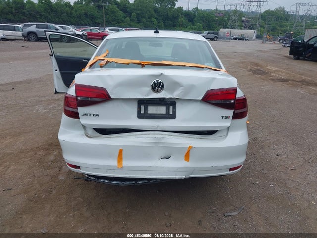 3VW167AJ7GM379456 Volkswagen Jetta 1.4t S