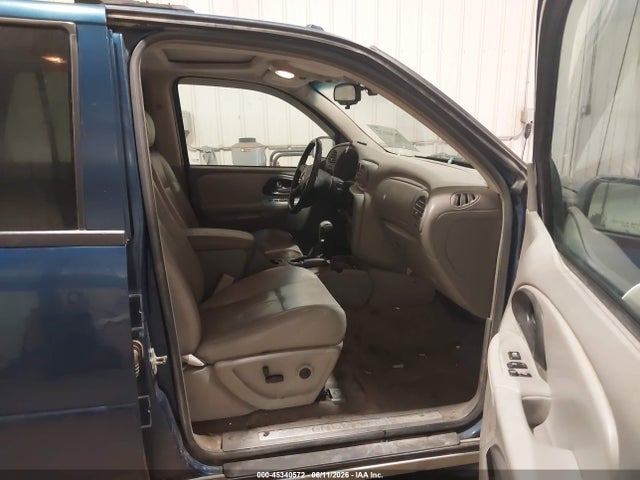 45340572 :رقم المزاد ، 1GNDT13S252384667 vin ، 2005 Chevrolet Trailblazer Lt مزاد بيع