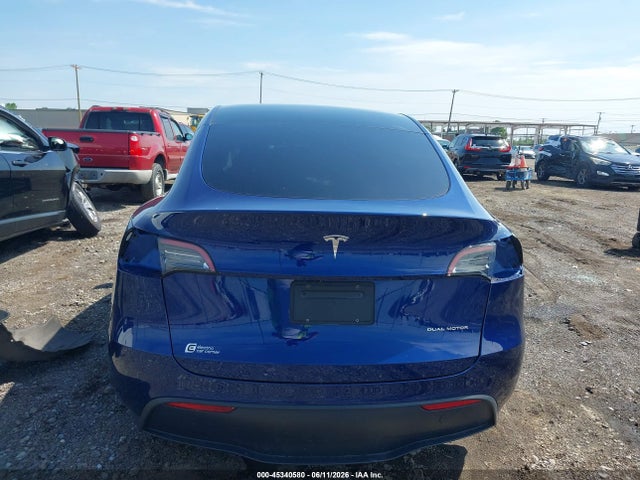 2021 Tesla Model Y Long Range Dual Motor All-wheel Drive მანქანა იყიდება აუქციონზე, vin: 5YJYGDEE8MF265301, აუქციონის ნომერი: 45340580