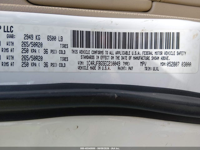 1C4RJFBG5EC210049 Jeep Grand Cherokee Limited